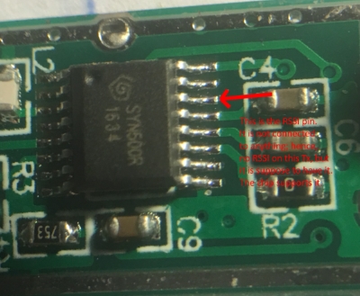 SYN500R chip. Pin 3 is RSSI. On this board it's not connected.